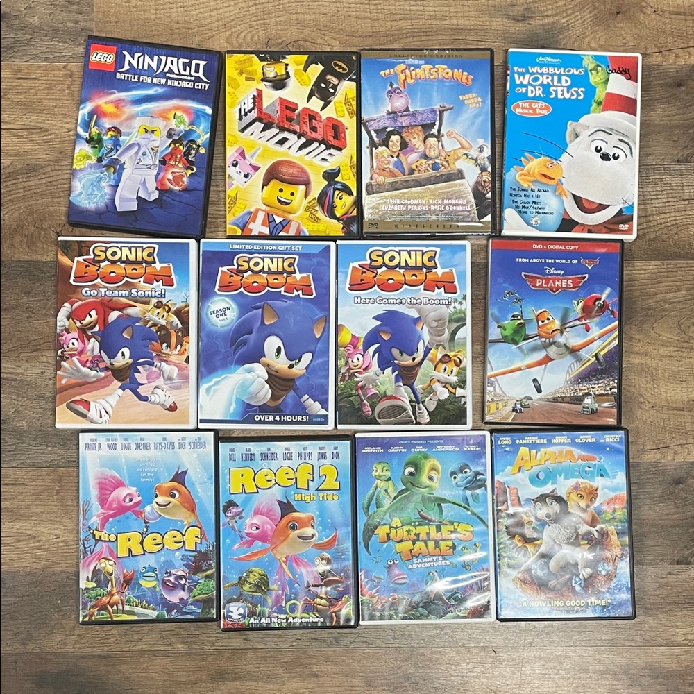 Assorted Kids Movie DVD Collection - Blue Covers